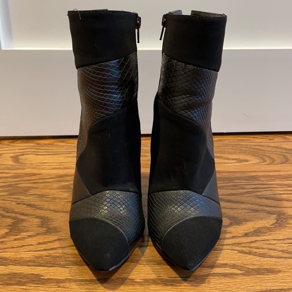 Y Not Boots - Picture 2 of 6